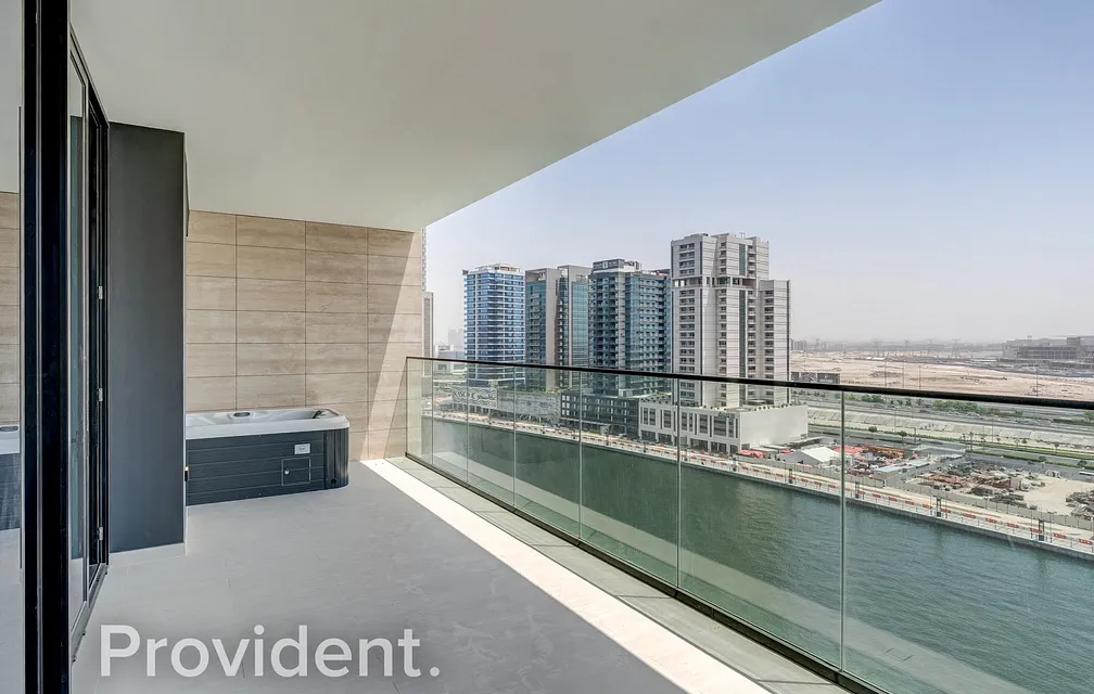 Apartment - Provident Estate