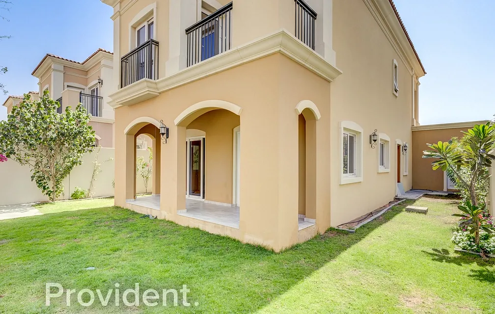 Villa - Provident Estate