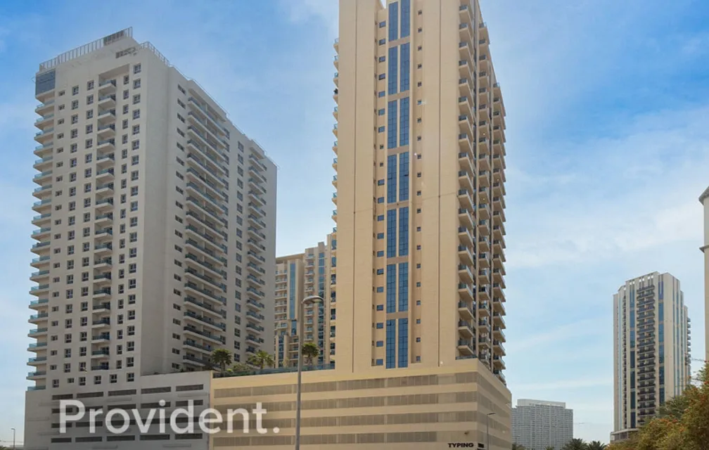 Apartment - Provident Estate