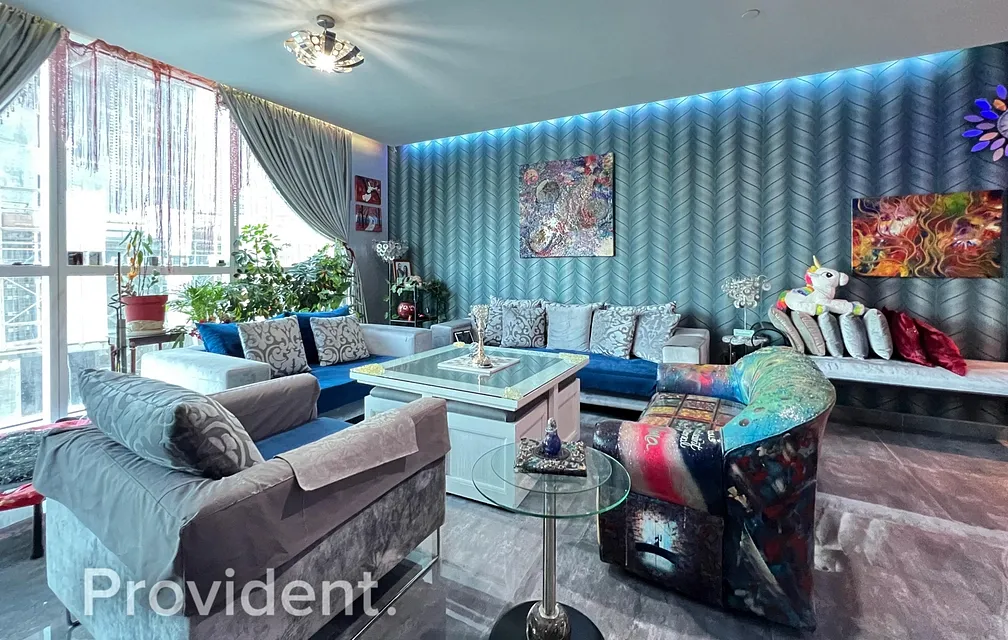 Apartment - Provident Estate