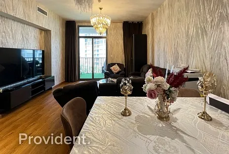 Apartment - Provident Estate