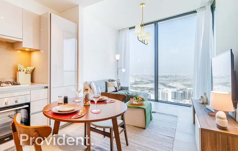 Apartment - Provident Estate