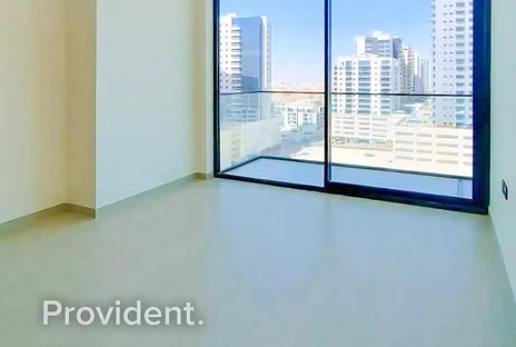 Apartment,Studio - Provident Estate