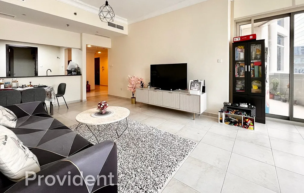 Apartment - Provident Estate