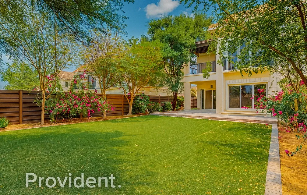 Villa - Provident Estate