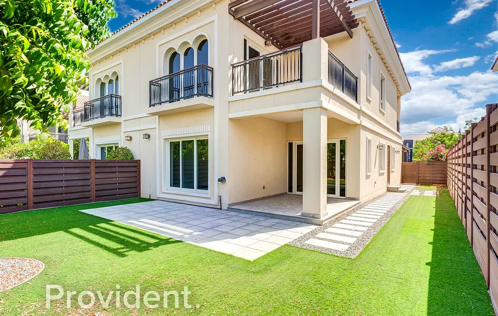 Villa - Provident Estate