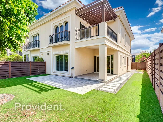 Villa - Provident Estate