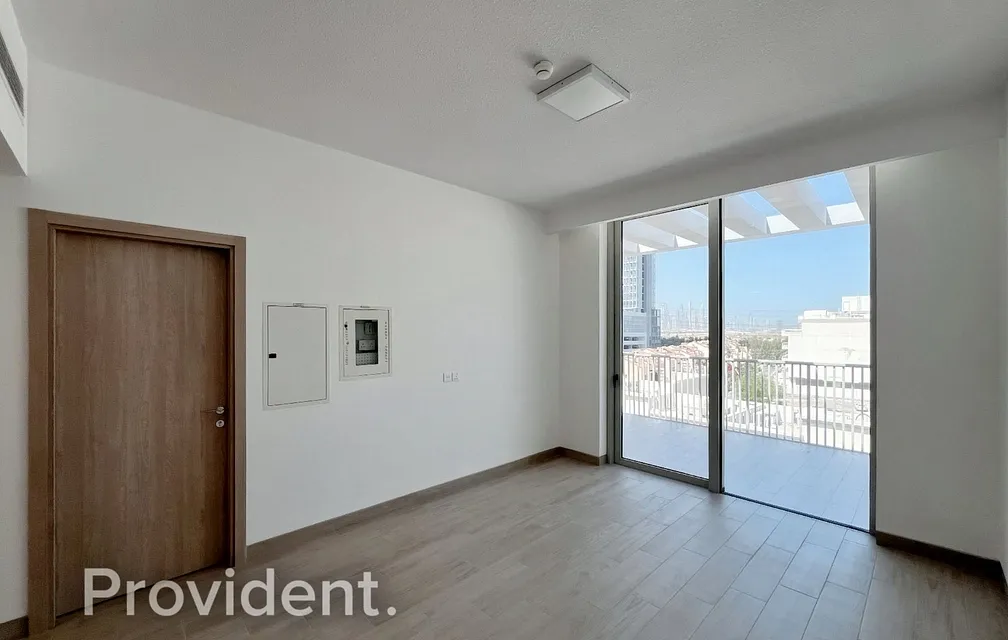 Apartment - Provident Estate