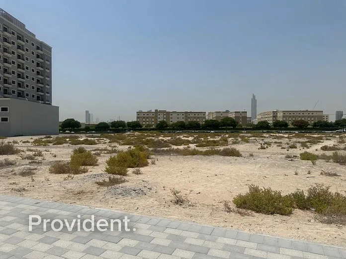 Land - Provident Estate