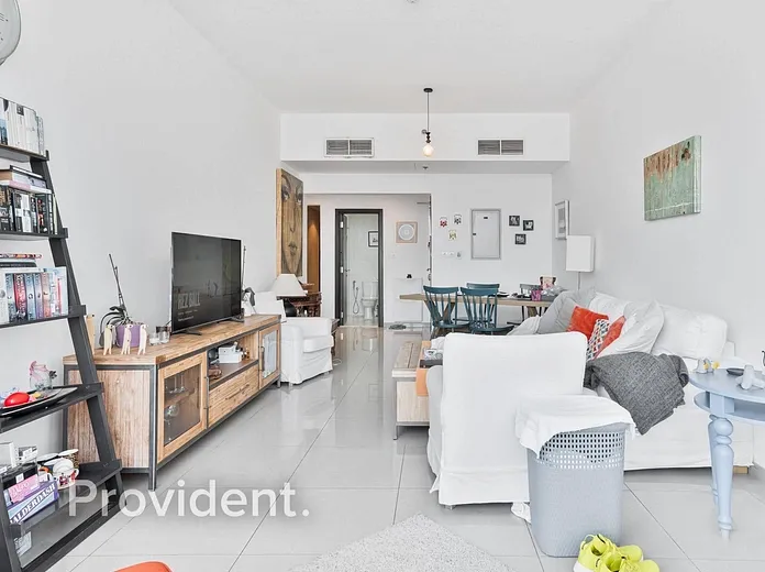 Apartment - Provident Estate