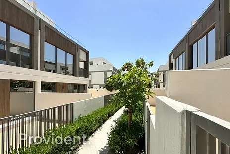 Villa - Provident Estate
