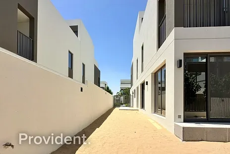 Villa - Provident Estate