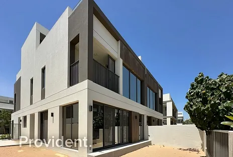Villa - Provident Estate