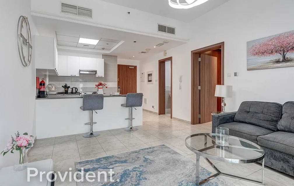 Apartment - Provident Estate