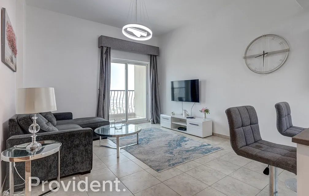 Apartment - Provident Estate