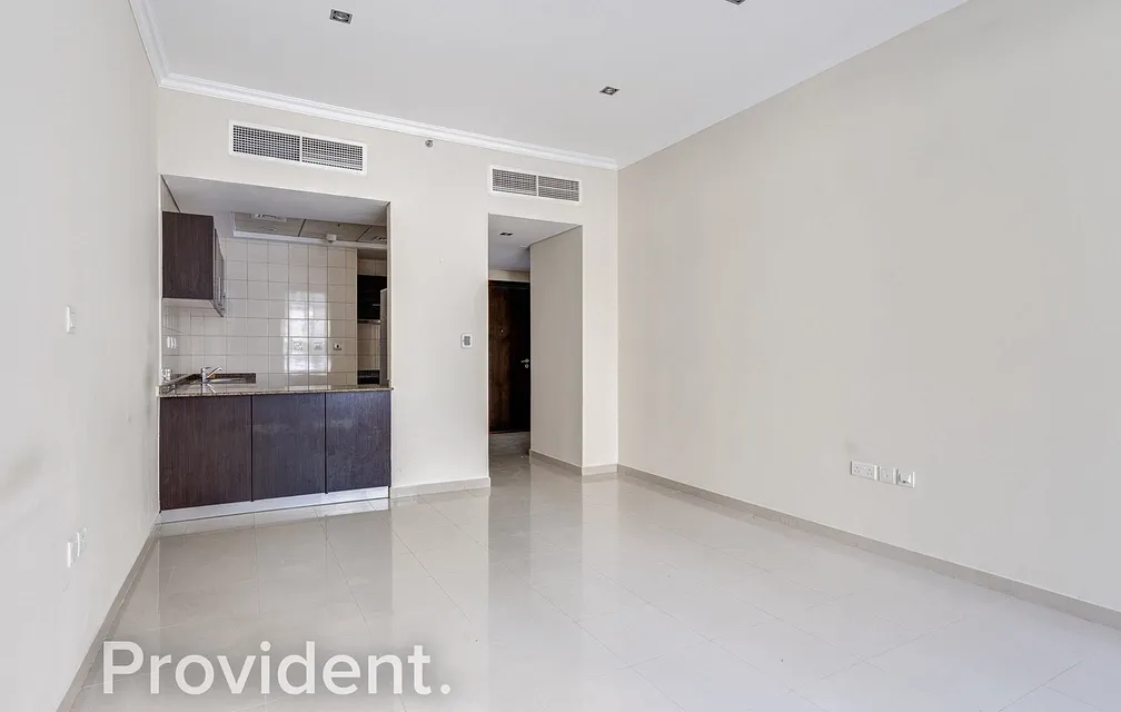 Apartment - Provident Estate