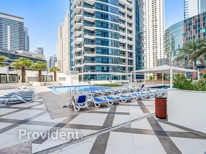 Apartment - Provident Estate