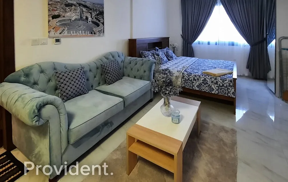 Apartment - Provident Estate