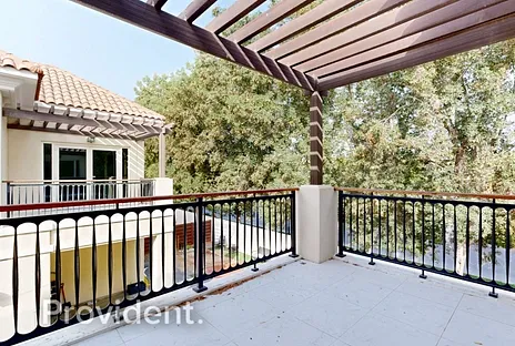 Villa - Provident Estate