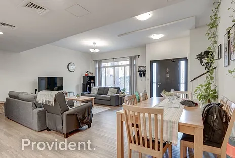 Apartment - Provident Estate