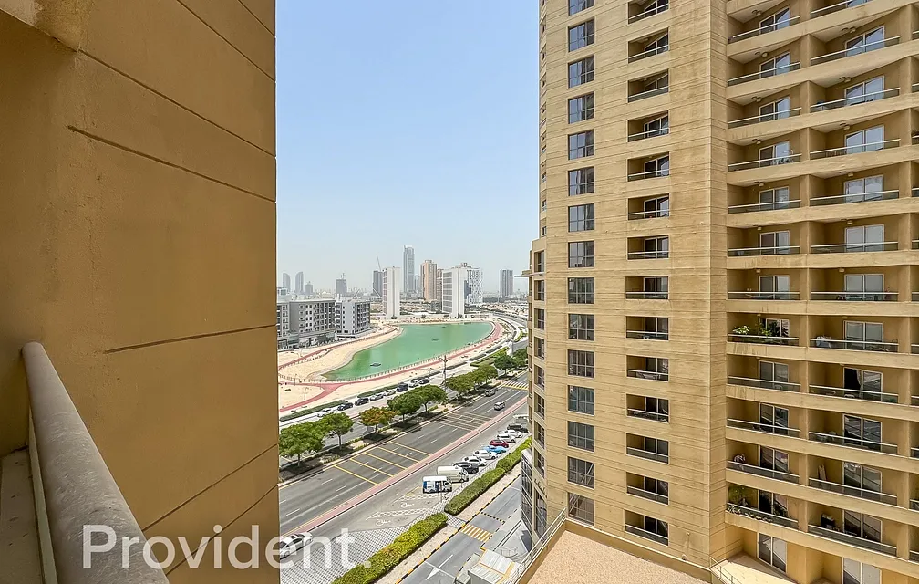 Apartment - Provident Estate