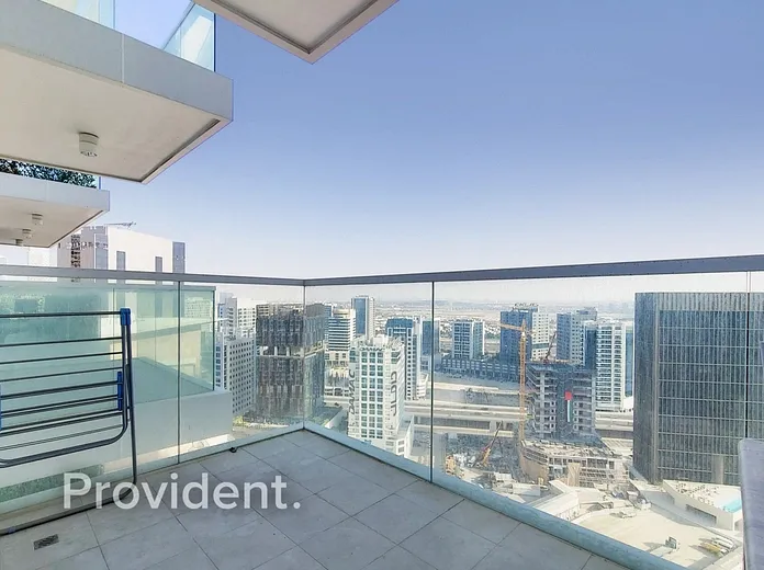 Apartment,Studio - Provident Estate