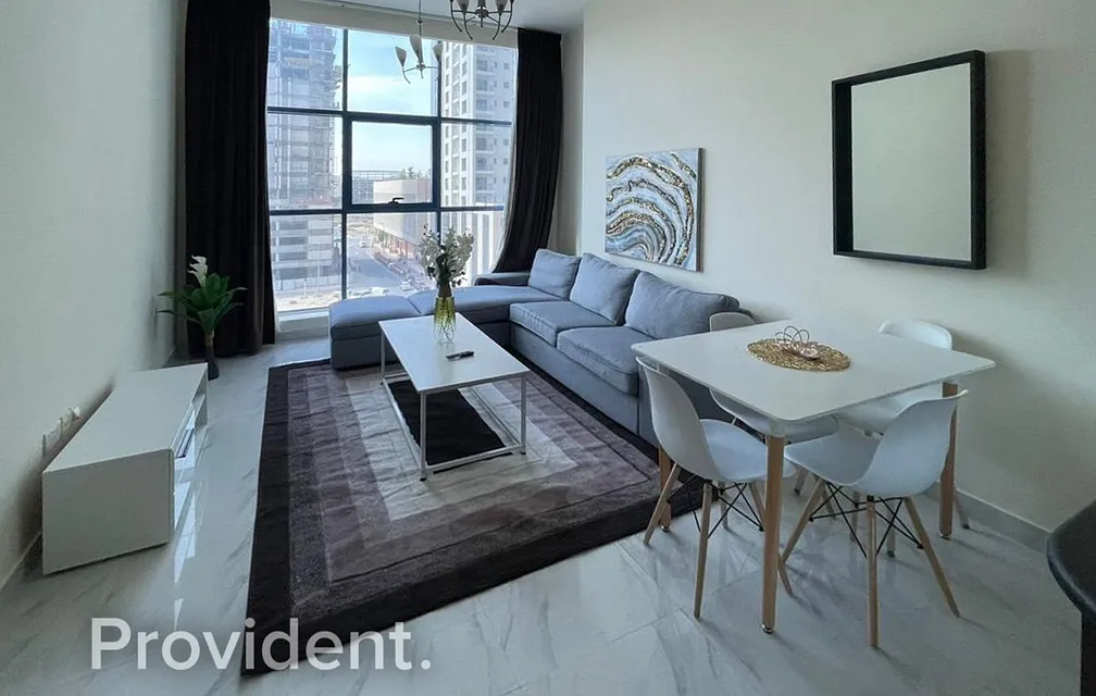 Apartment - Provident Estate