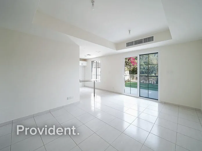 Villa - Provident Estate