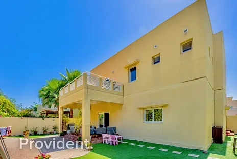 Villa - Provident Estate