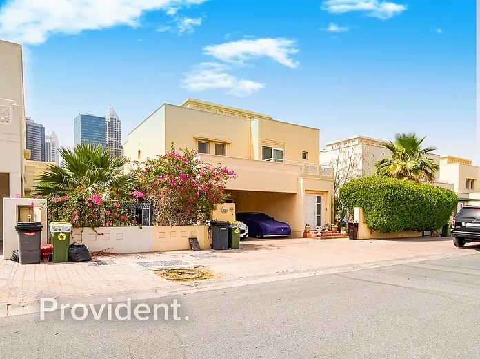 Villa - Provident Estate