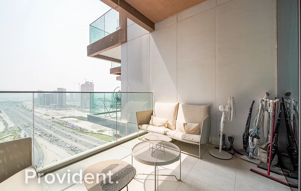Apartment - Provident Estate