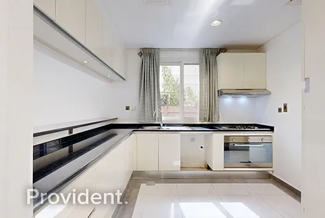 Villa - Provident Estate