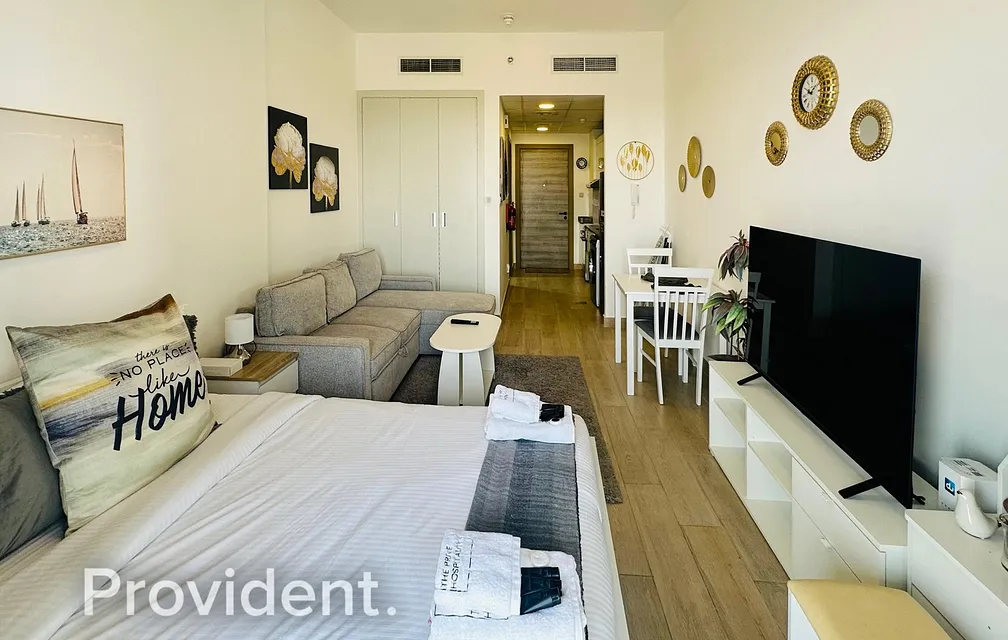 Apartment - Provident Estate
