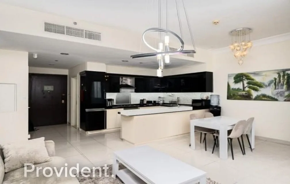 Apartment - Provident Estate