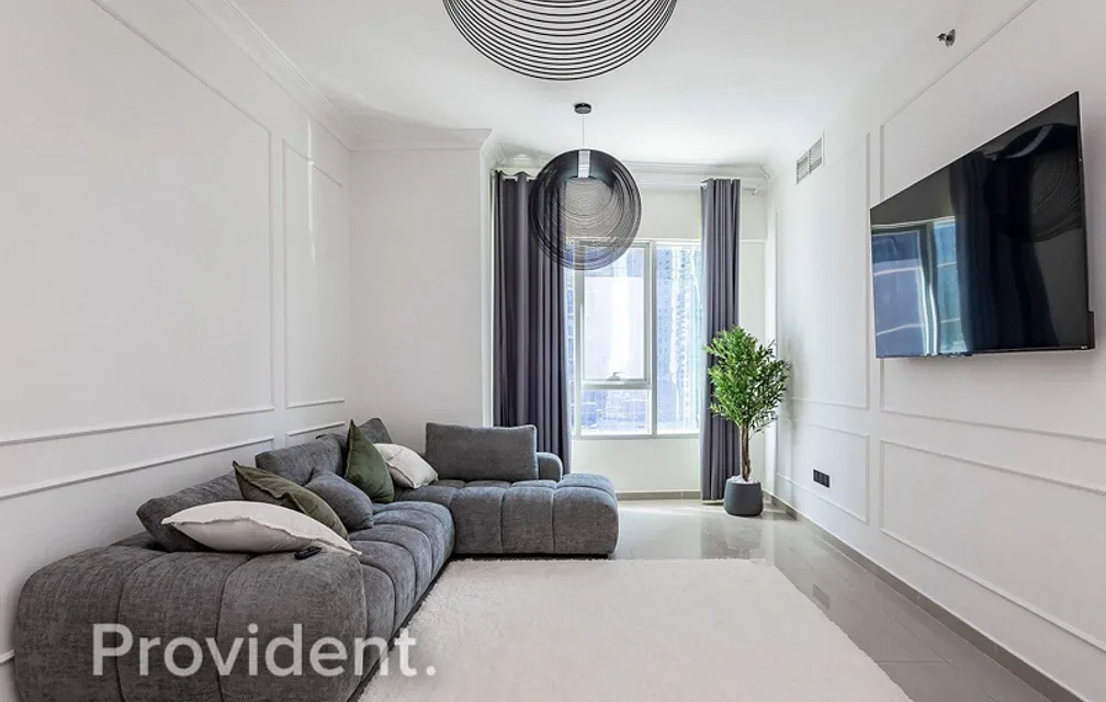 Apartment - Provident Estate