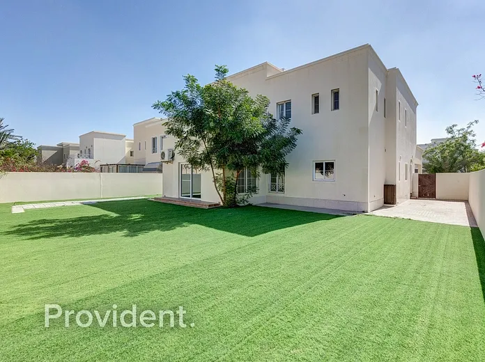 Villa - Provident Estate