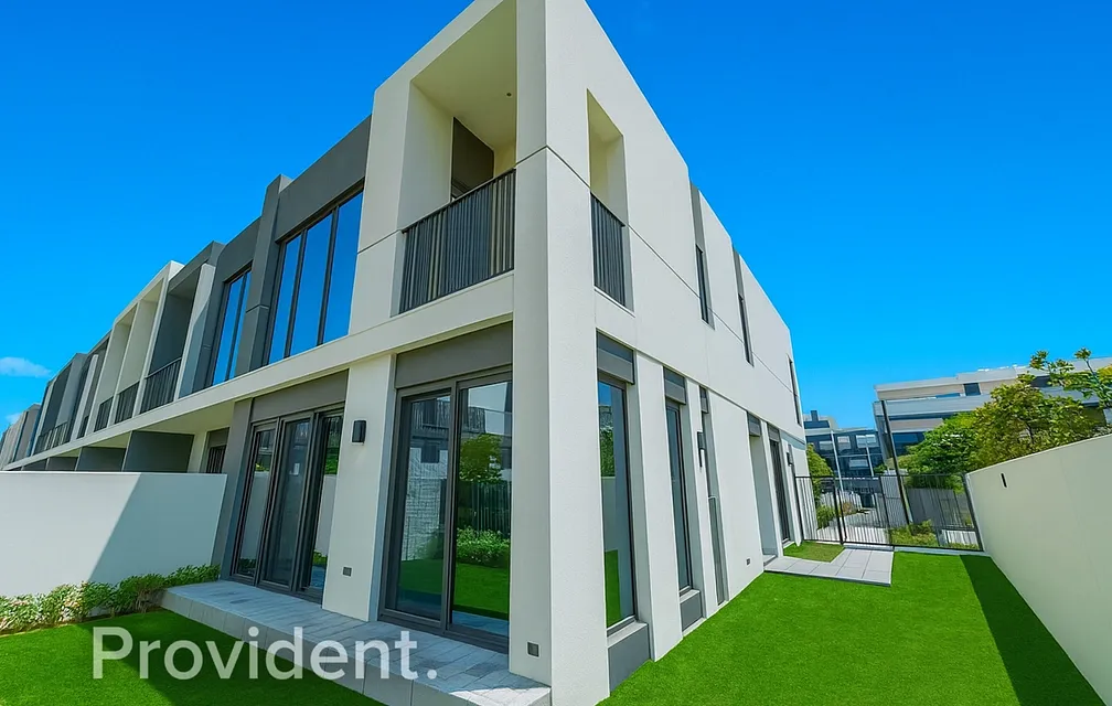 Villa - Provident Estate