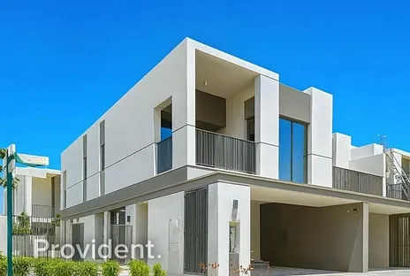 Villa - Provident Estate