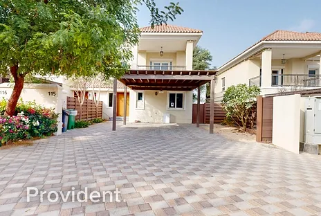Villa - Provident Estate